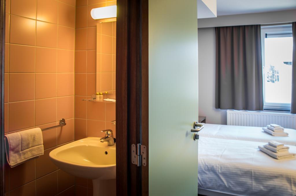 Hotel Les 100 Ciels 생위베르 외부 사진