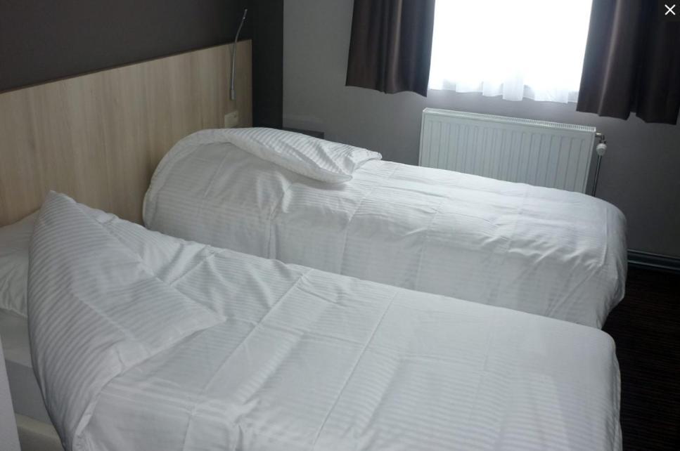 Hotel Les 100 Ciels 생위베르 객실 사진